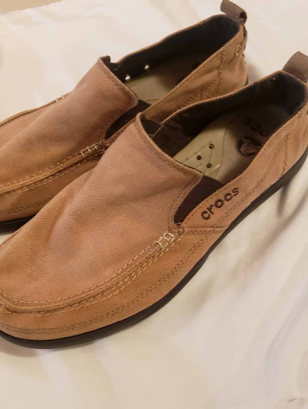 Crocs Canvas Walu Men 12 Tan Canvas With Rubber Soles Slip On Comfort Preppy